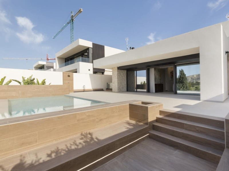 3 slaapkamer Villa te koop in Algorfa met zwembad - € 1.600.000 (Ref: 9998522)
