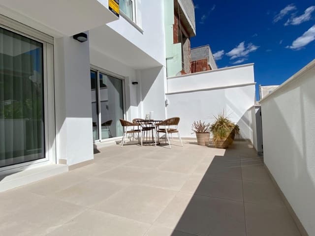 2 soverom Bungalow til salgs i Pilar de la Horadada ciudad, Pilar de la Horadada med svømmebasseng - € 304 900 (Ref: 9998525)