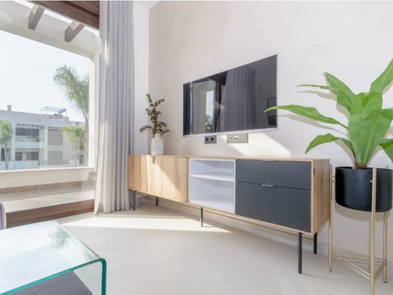 3 Zimmer Bungalow zu verkaufen in Torrevieja mit Pool - 330.000 € (Ref: 9998528)