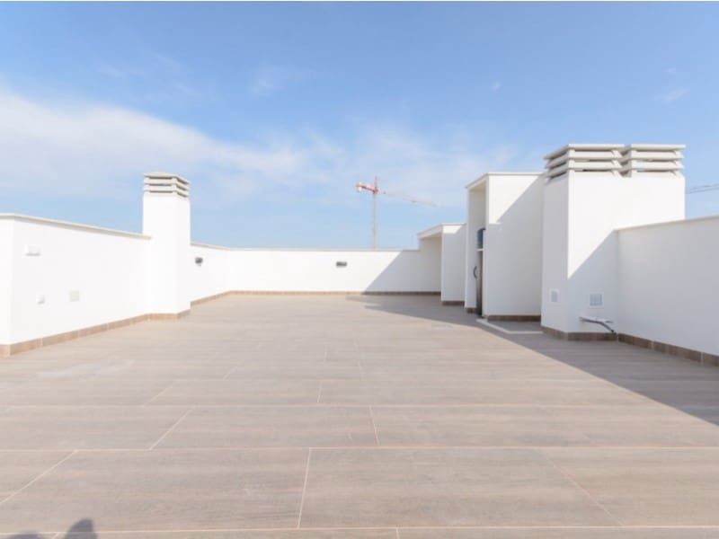 3 Zimmer Bungalow zu verkaufen in Torrevieja mit Pool - 330.000 € (Ref: 9998528)