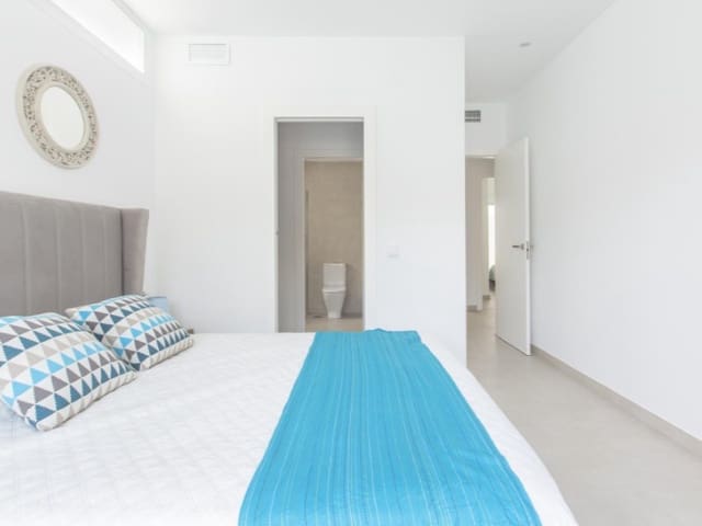 3 bedroom Villa for sale in Ciudad, San Javier with pool - € 495,000 (Ref: 9998531)