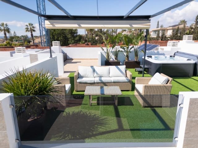 3 soverom Villa til salgs i San Fulgencio med svømmebasseng - € 395 000 (Ref: 9998533)
