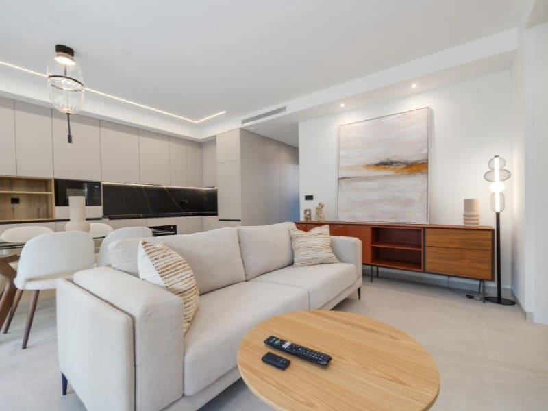 Apartamento de 2 habitaciones en El Raso en venta con piscina - 355.000 € (Ref: 9998534)