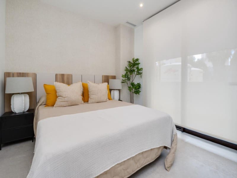 Apartamento de 2 habitaciones en El Raso en venta con piscina - 355.000 € (Ref: 9998534)