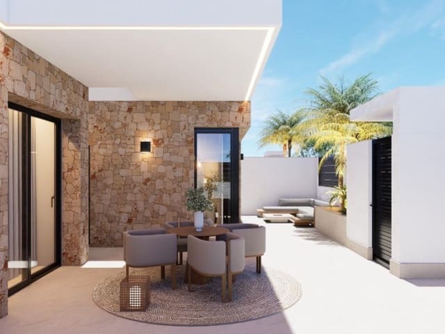 4 slaapkamer Villa te koop in San Pedro del Pinatar ciudad, San Pedro del Pinatar met zwembad - € 899.000 (Ref: 9998544)