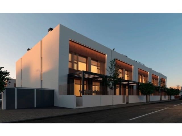 Casa de 3 habitaciones en Dolores en venta con piscina - 306.000 € (Ref: 9998546)