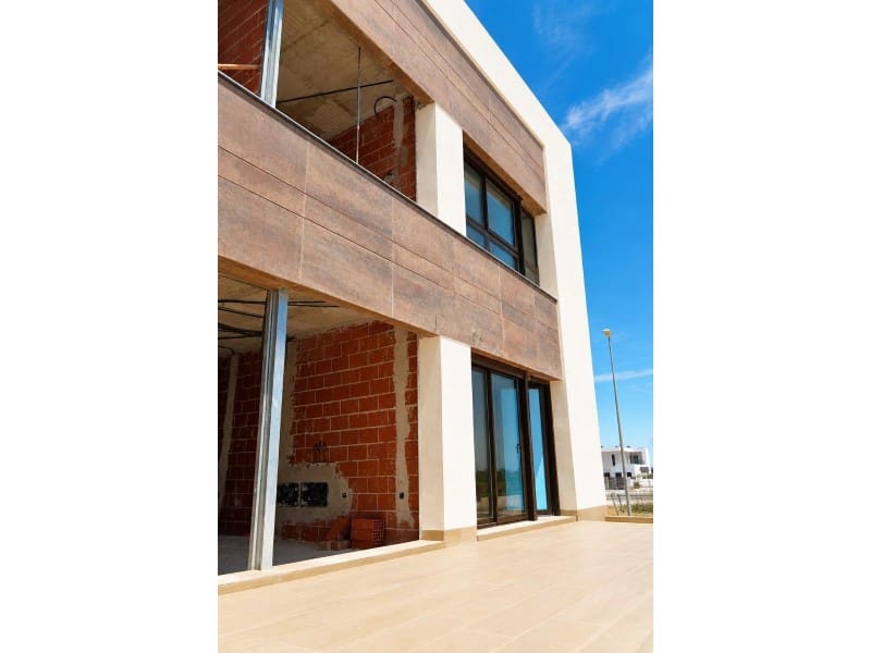 Casa de 3 habitaciones en Dolores en venta con piscina - 306.000 € (Ref: 9998546)
