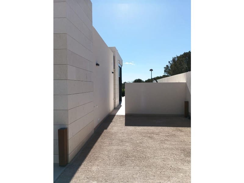 3 soveværelse Villa til salg i Pinar de Campoverde med swimmingpool - € 586.000 (Ref: 9998548)