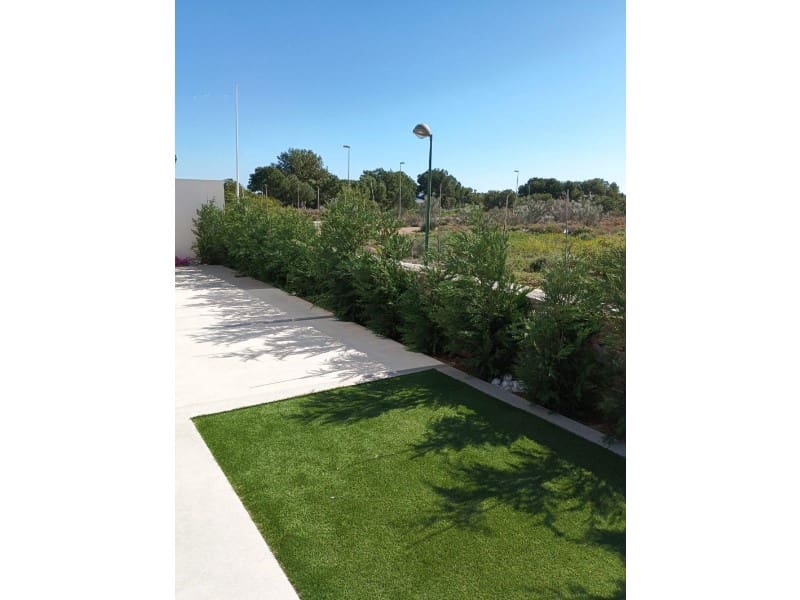 3 soveværelse Villa til salg i Pinar de Campoverde med swimmingpool - € 586.000 (Ref: 9998548)