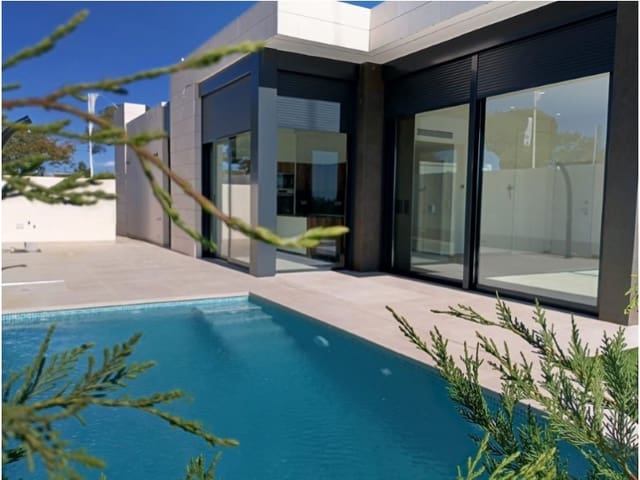 3 soveværelse Villa til salg i Pinar de Campoverde, Pilar de la Horadada med swimmingpool - € 586.000 (Ref: 9998548)