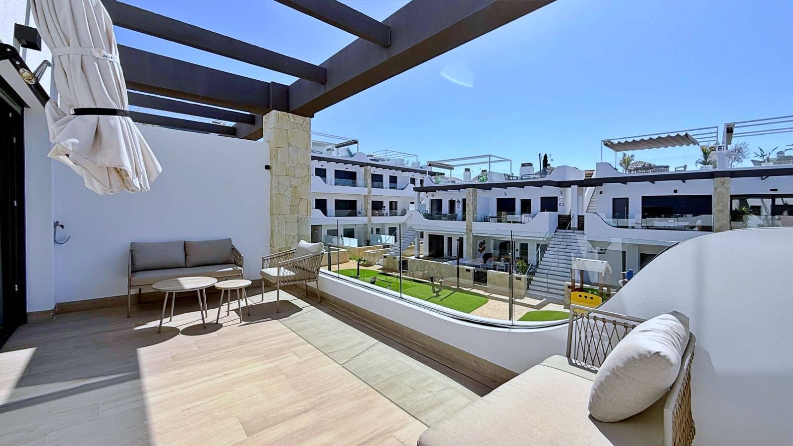 2 slaapkamer Penthouse te koop in Orihuela Costa - € 379.000 (Ref: 10017638)