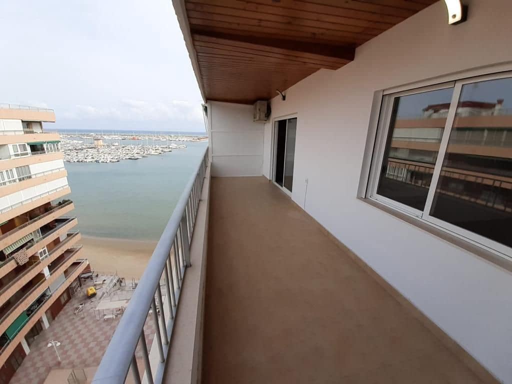 3 slaapkamer Appartement te koop in Torrevieja met zwembad - € 280.000 (Ref: 10022601)