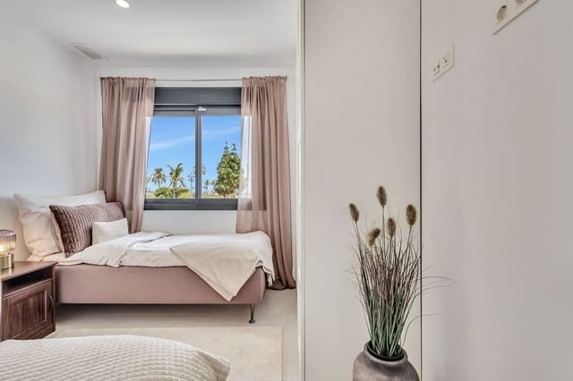 2 slaapkamer Appartement te koop in Los Alcázares met zwembad - € 278.500 (Ref: 10024299)
