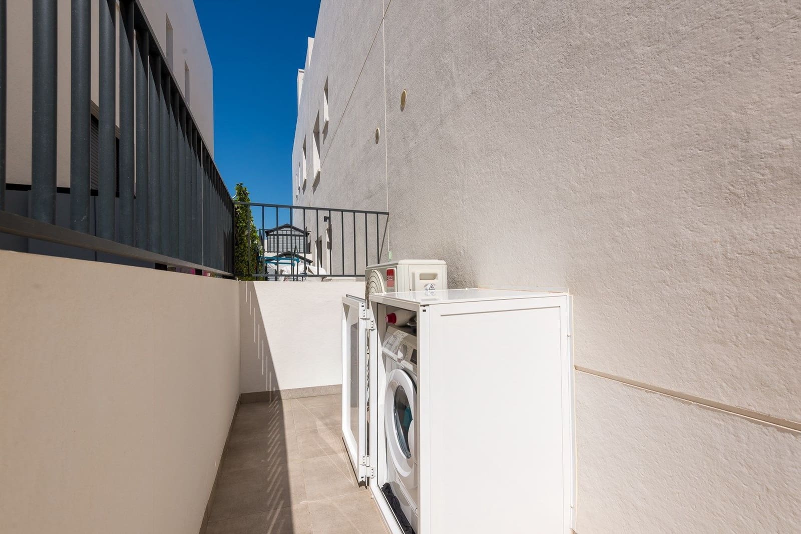 Apartamento de 2 habitaciones en San Miguel de Salinas en venta con piscina - 257.500 € (Ref: 10024300)