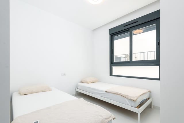 2 slaapkamer Appartement te koop in San Miguel de Salinas met zwembad - € 257.500 (Ref: 10024300)