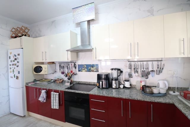 3 bedroom Villa for sale in Rojales with pool - € 349,950 (Ref: 10024305)