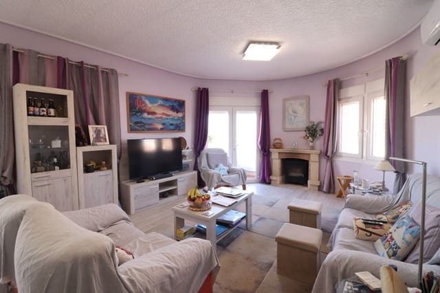 3 bedroom Villa for sale in Rojales with pool - € 349,950 (Ref: 10024305)