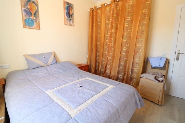 3 bedroom Villa for sale in Rojales with pool - € 349,950 (Ref: 10024305)