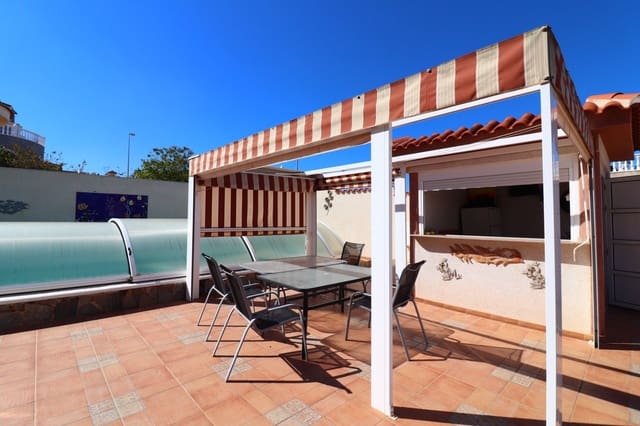 3 bedroom Villa for sale in Rojales with pool - € 349,950 (Ref: 10024305)