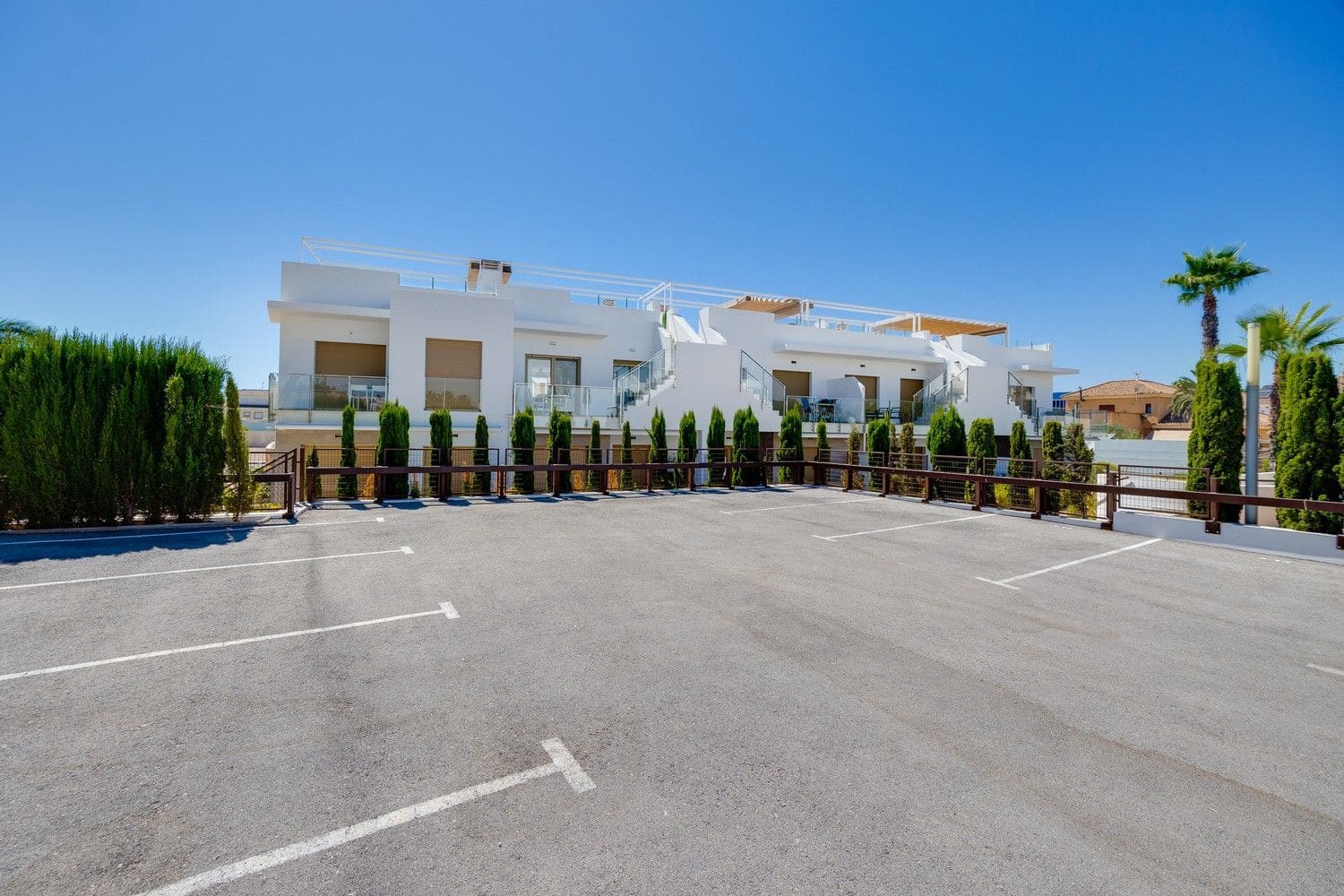2 bedroom Apartment for sale in Pilar de la Horadada with pool - € 259,950 (Ref: 10024306)