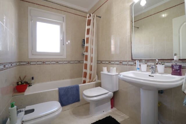 3 bedroom Villa for sale in Benijófar with pool - € 350,000 (Ref: 10024312)