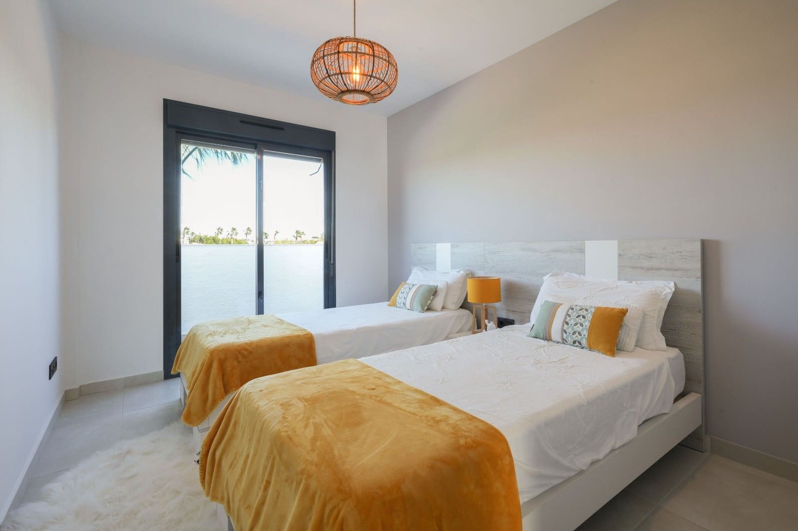 2 Zimmer Apartment zu verkaufen in El Raso mit Pool - 269.000 € (Ref: 10024314)