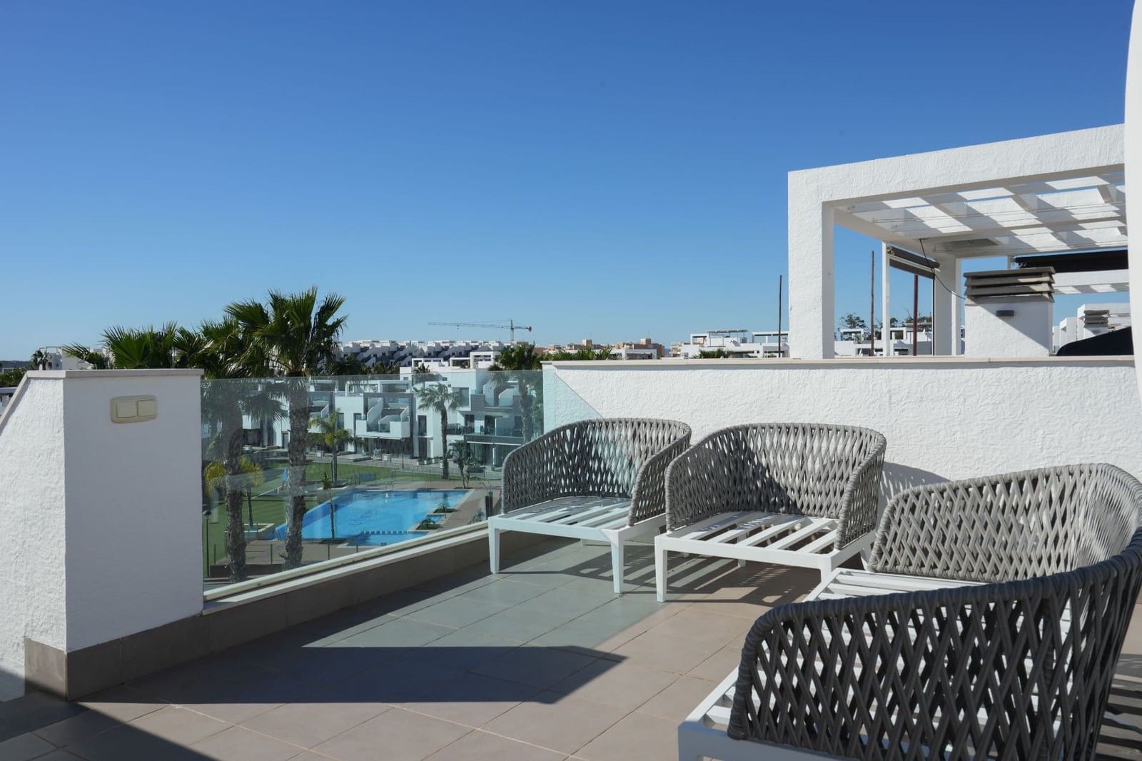2 Zimmer Apartment zu verkaufen in El Raso mit Pool - 269.000 € (Ref: 10024314)