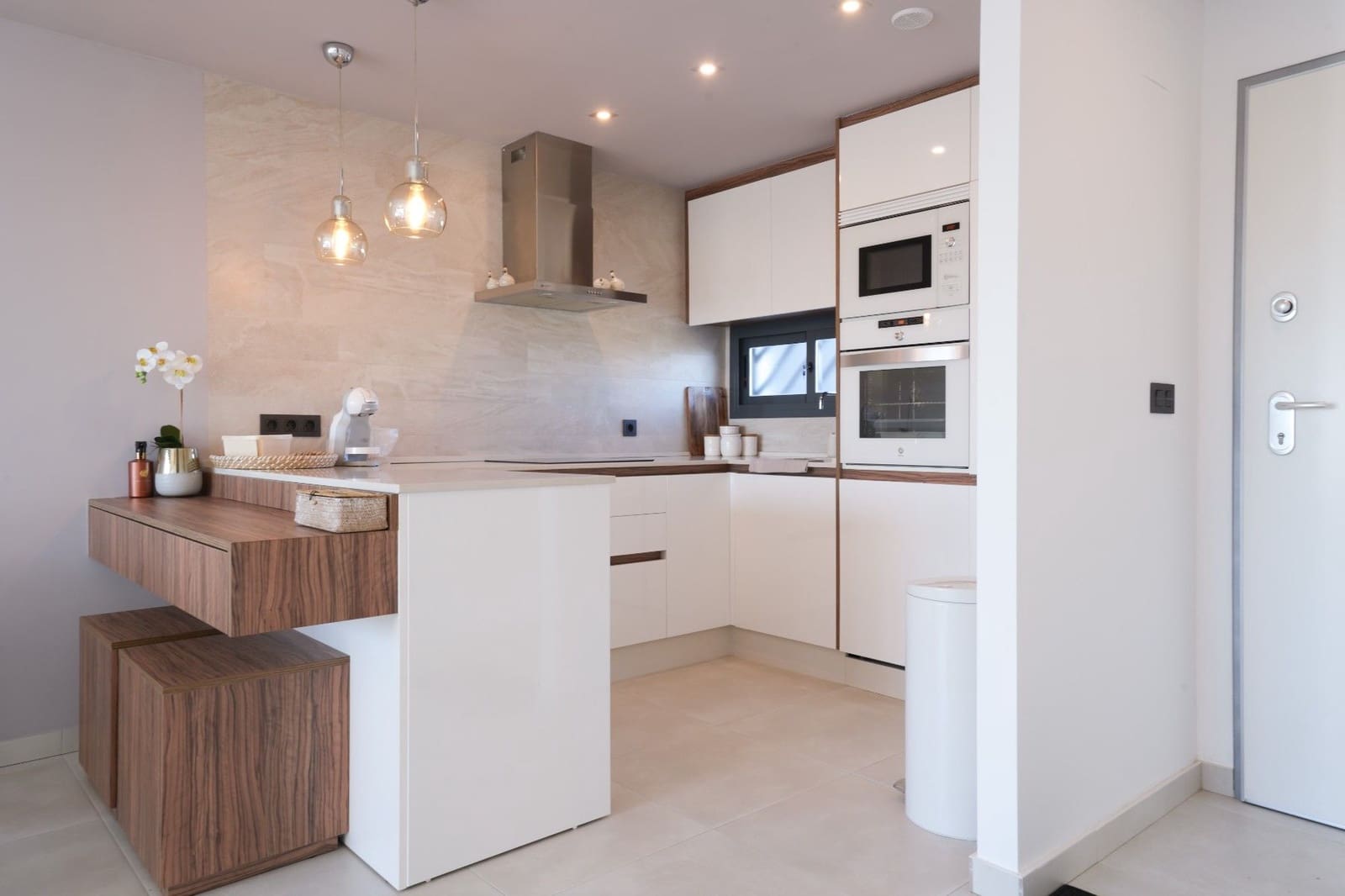 2 Zimmer Apartment zu verkaufen in El Raso mit Pool - 269.000 € (Ref: 10024314)