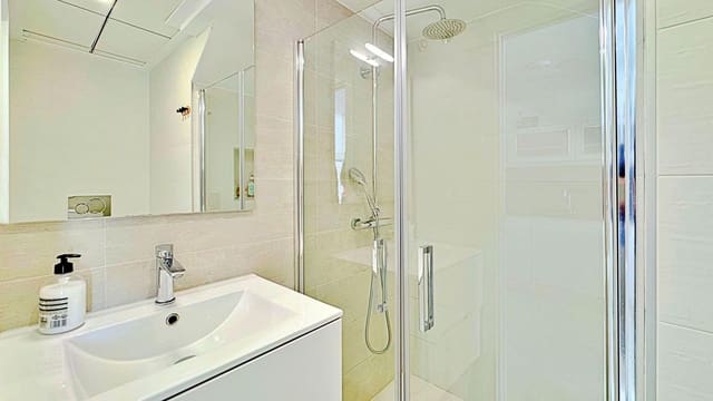 3 chambre Villa/Maison Mitoyenne à vendre à La Siesta, Torrevieja - 310 000 € (Ref: 10024315)