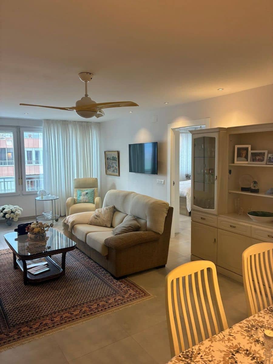 2 soveværelse Lejlighed til salg i Torrevieja med swimmingpool - € 369.000 (Ref: 10024317)