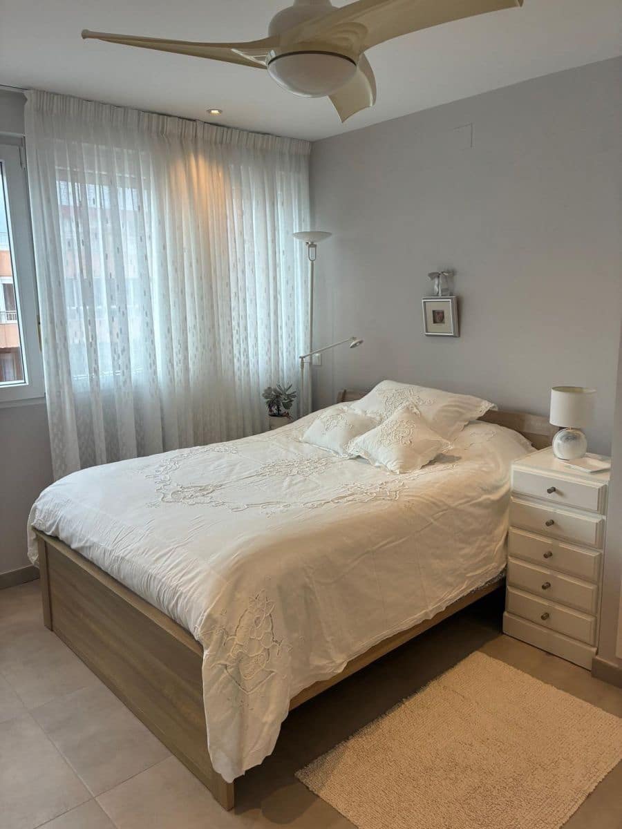 2 soveværelse Lejlighed til salg i Torrevieja med swimmingpool - € 369.000 (Ref: 10024317)