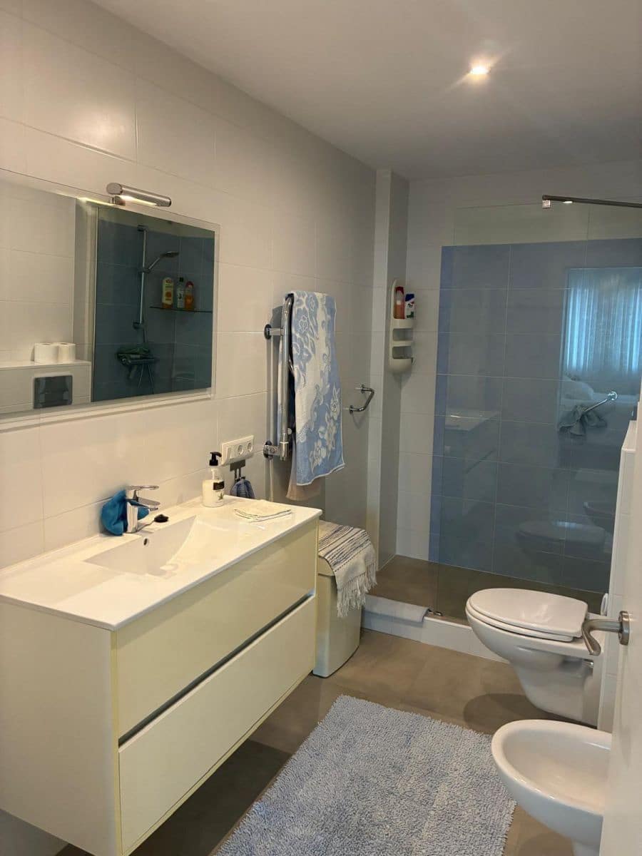 2 soveværelse Lejlighed til salg i Torrevieja med swimmingpool - € 369.000 (Ref: 10024317)