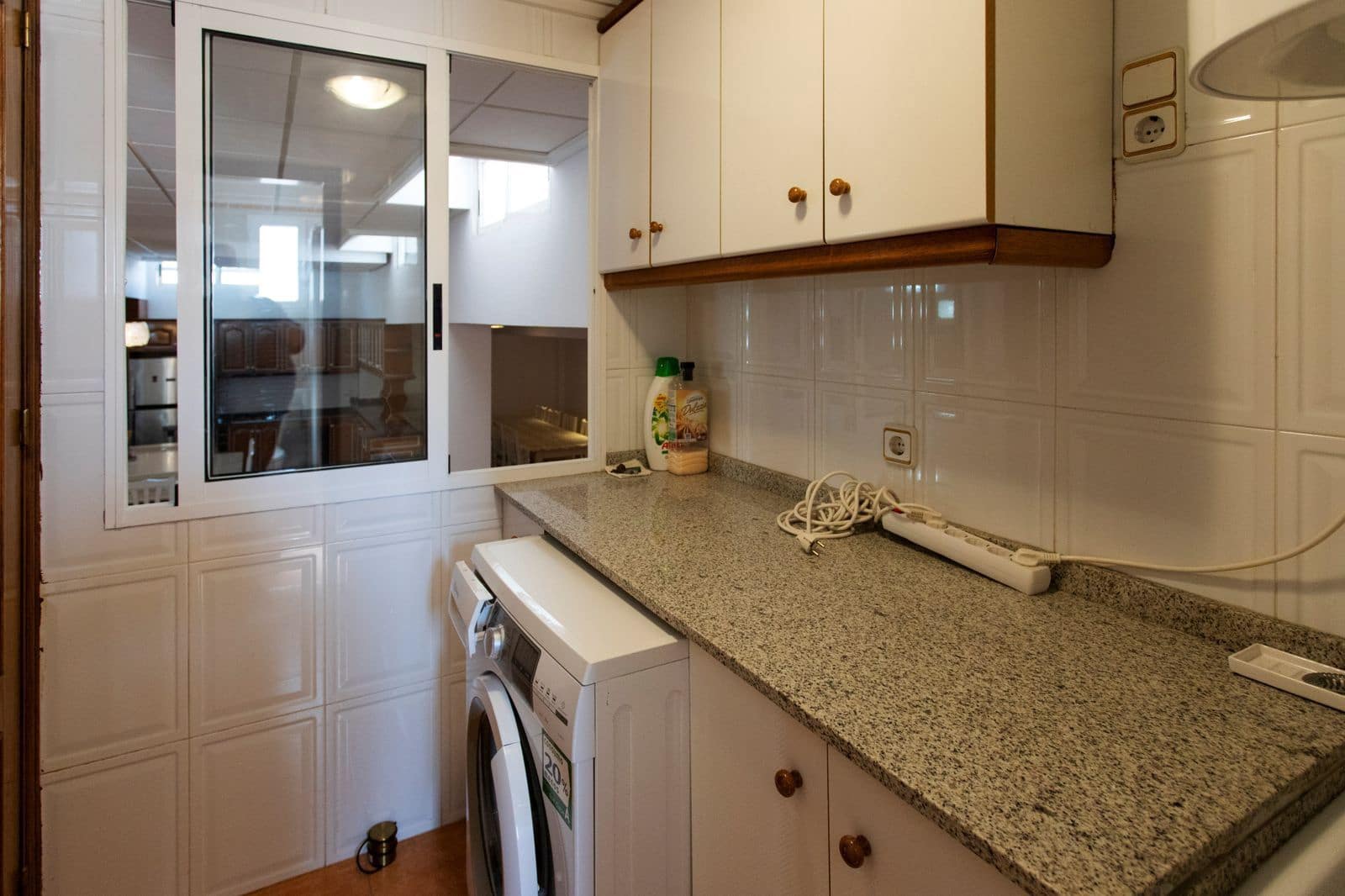 Chalet de 4 habitaciones en Torrevieja en venta con piscina - 549.000 € (Ref: 10025847)