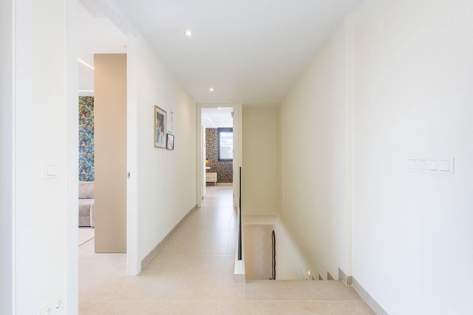 4 chambre Villa/Maison à vendre à Torrevieja avec piscine - 1 675 000 € (Ref: 10025848)