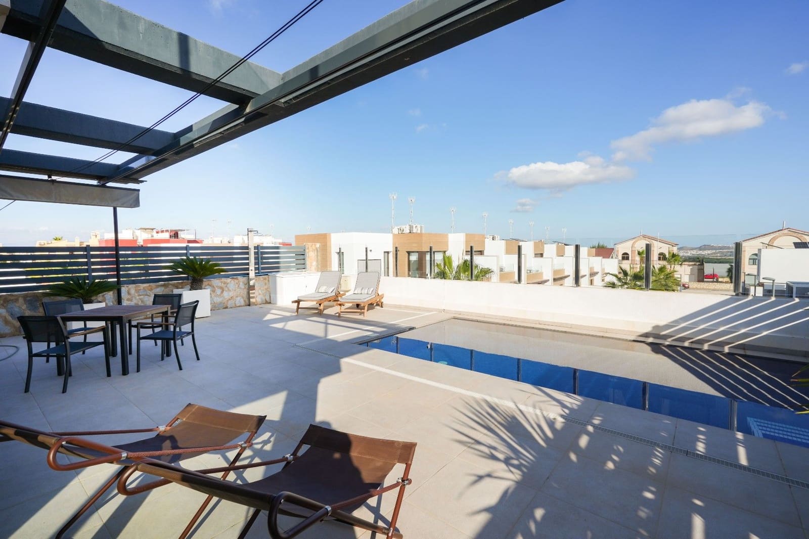 3 quarto Moradia para venda em Algorfa com piscina - 529 000 € (Ref: 10025852)