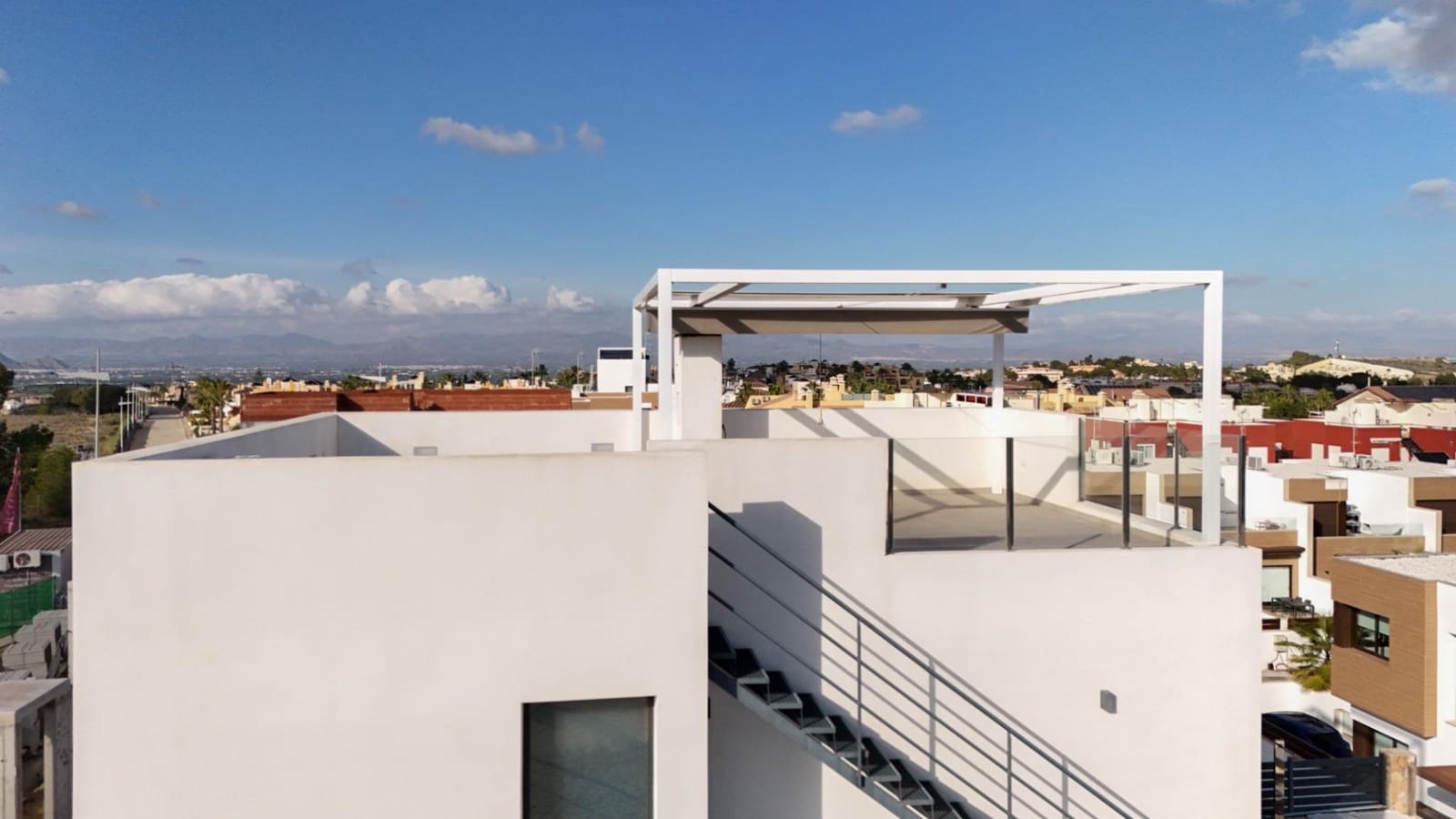 3 quarto Moradia para venda em Algorfa com piscina - 529 000 € (Ref: 10025852)
