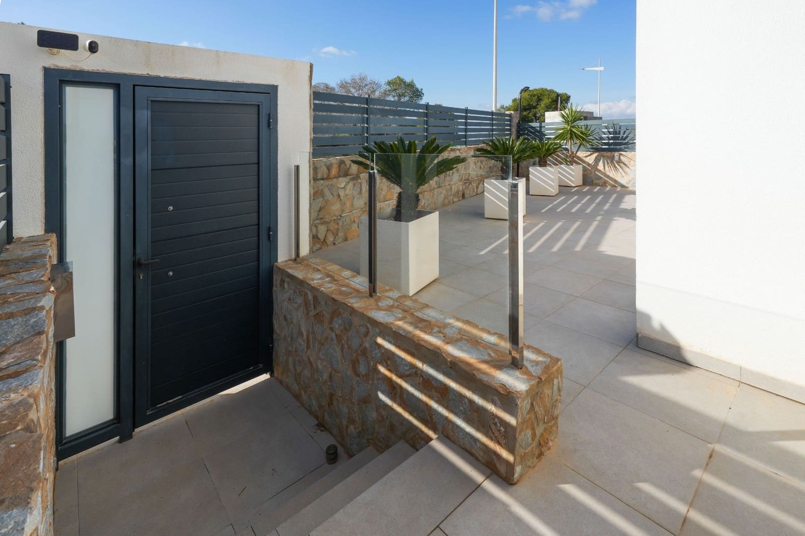 3 soveværelse Villa til salg i Algorfa med swimmingpool - € 529.000 (Ref: 10025852)