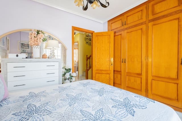 4 camera da letto Casa in vendita in Los Frutales, Torrevieja con piscina - 320.000 € (Rif: 10025853)