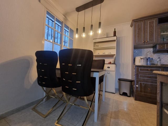 2 chambre Appartement à vendre à La Siesta, Torrevieja avec piscine - 178 000 € (Ref: 10025855)