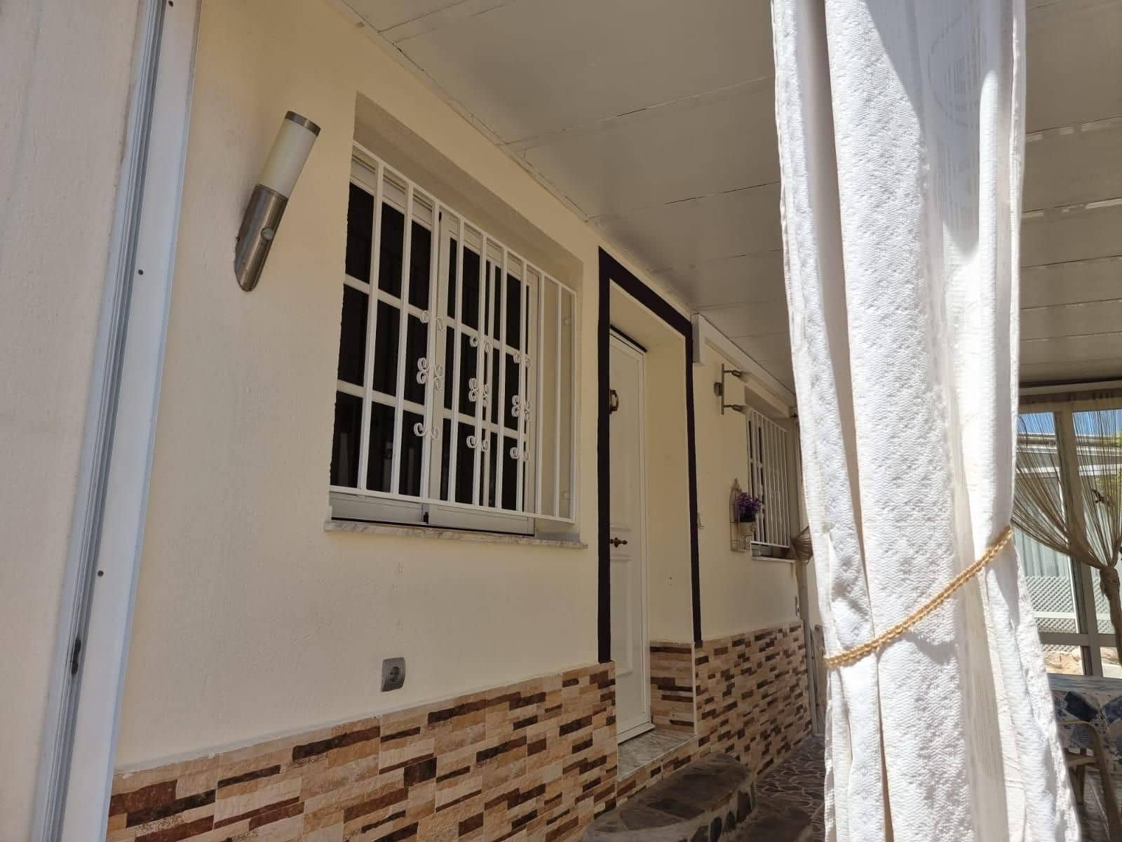 2 slaapkamer Appartement te koop in La Siesta met zwembad - € 178.000 (Ref: 10025855)