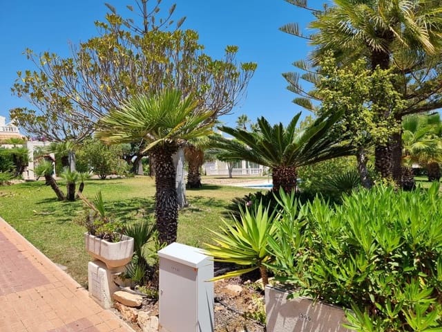 2 chambre Appartement à vendre à La Siesta, Torrevieja avec piscine - 178 000 € (Ref: 10025855)