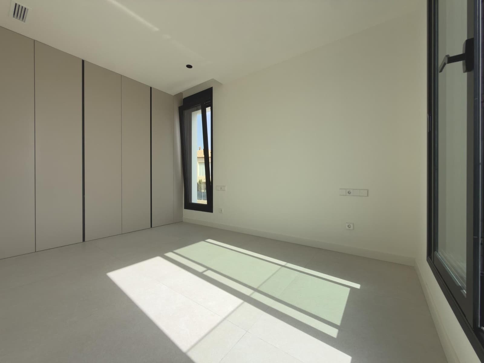 4 Zimmer Villa zu verkaufen in Finestrat mit Pool - 990.000 € (Ref: 10059316)