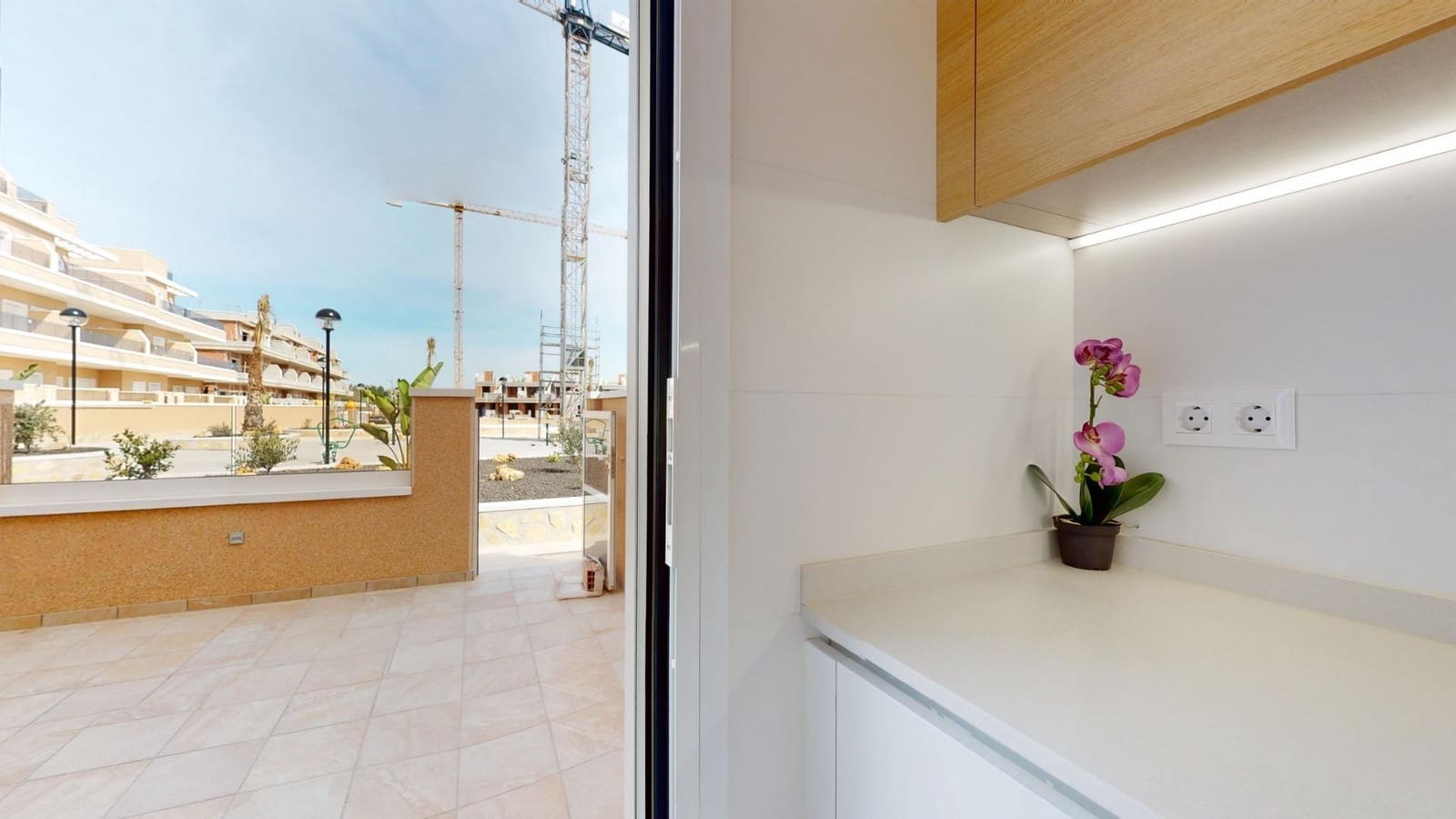 3 quarto Moradia Geminada para venda em Pilar de la Horadada com piscina - 379 900 € (Ref: 10078256)