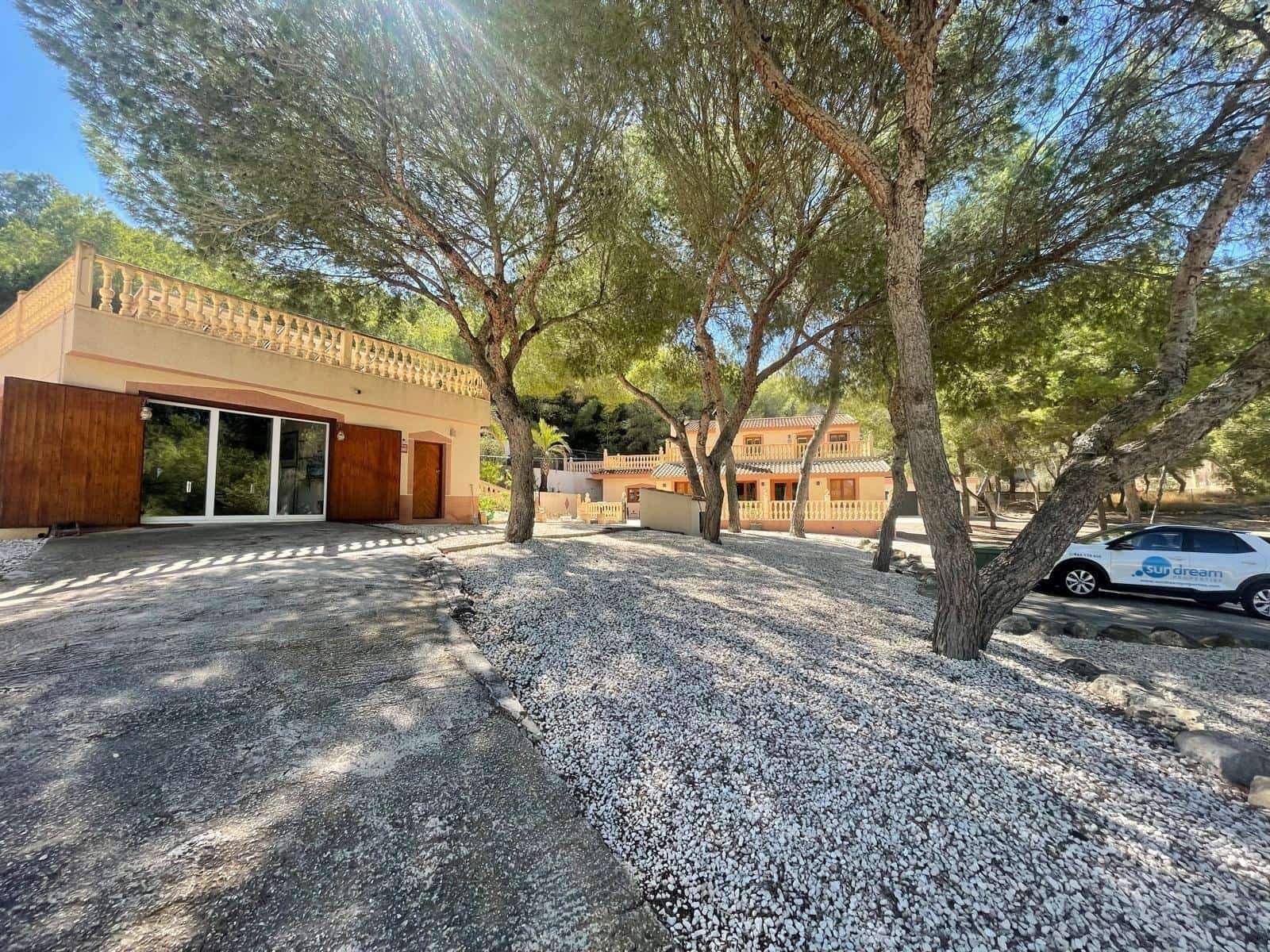 4 soveværelse Villa til salg i Torremendo med swimmingpool garage - € 544.900 (Ref: 10109851)