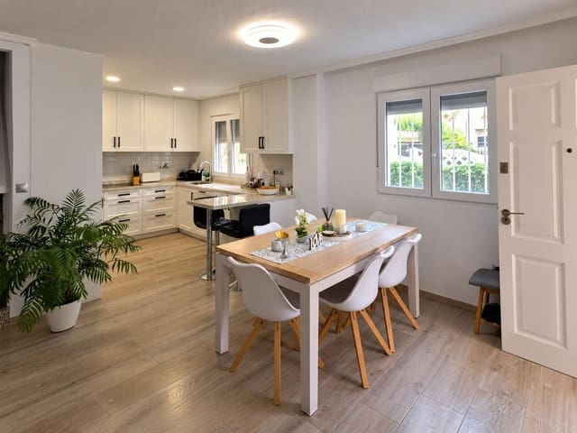3 slaapkamer Rijtjeshuis te koop in Rojales met garage - € 265.000 (Ref: 10131786)