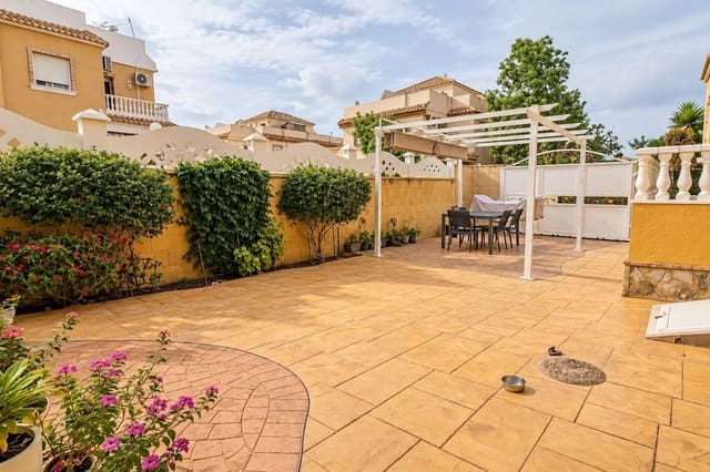 3 slaapkamer Rijtjeshuis te koop in Rojales met garage - € 265.000 (Ref: 10131786)