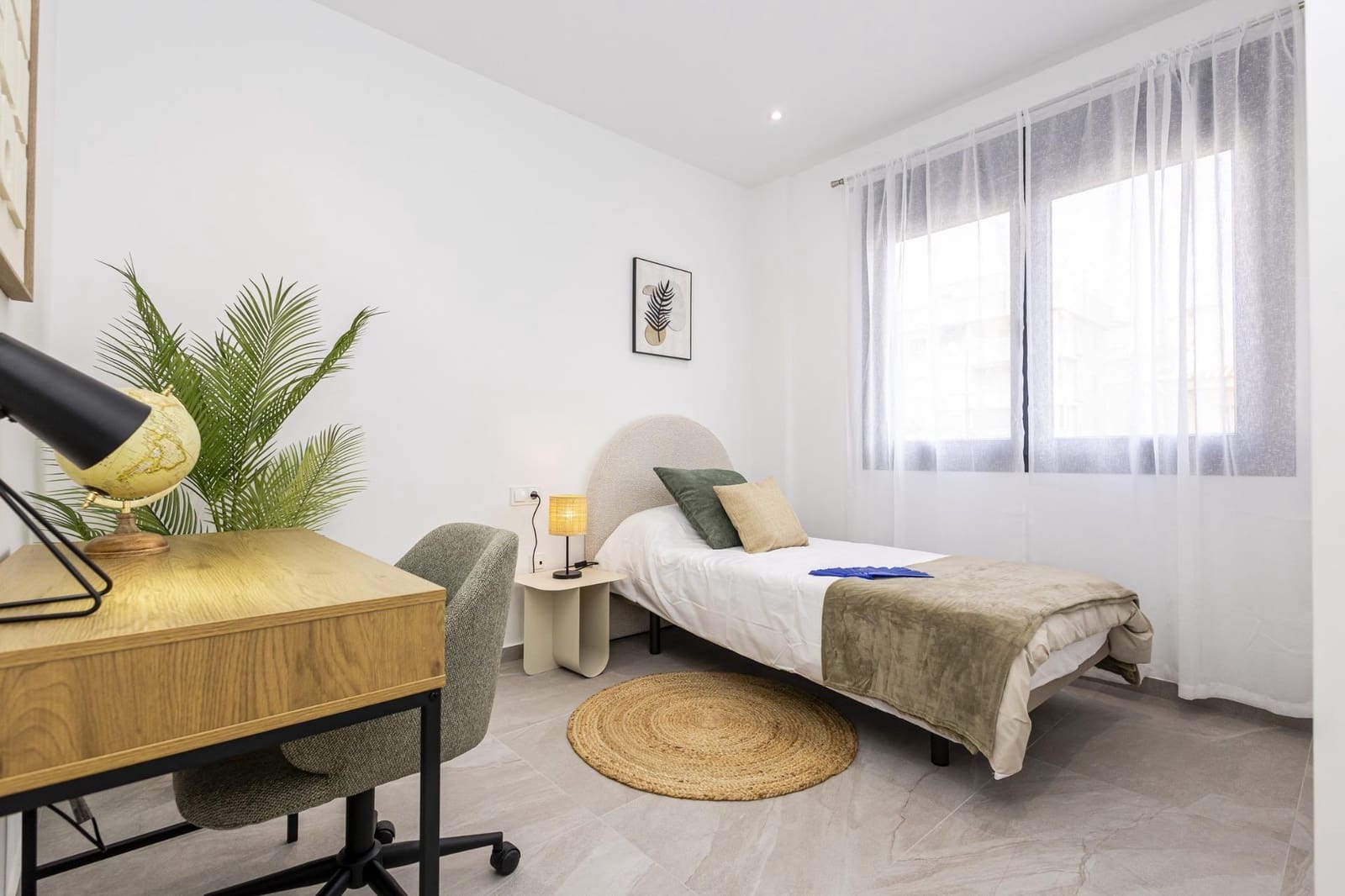 2 soveværelse Lejlighed til salg i Torrevieja med swimmingpool garage - € 269.000 (Ref: 10171884)