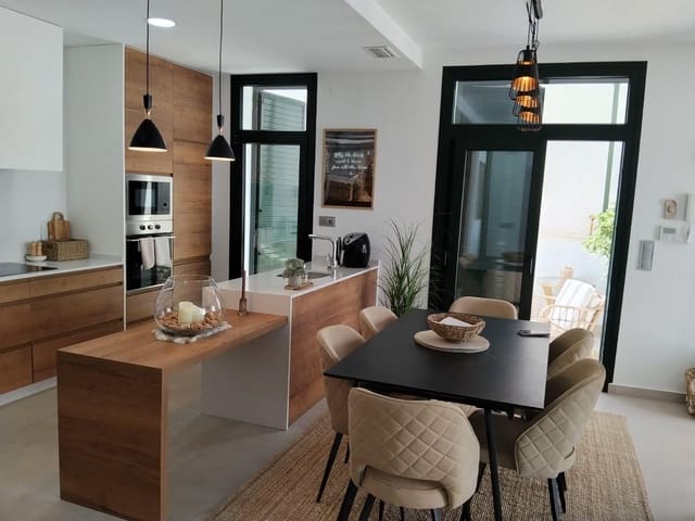 3 sypialnia Willa na sprzedaż w Daya Nueva z basenem - 445 000 € (Ref: 10173838)
