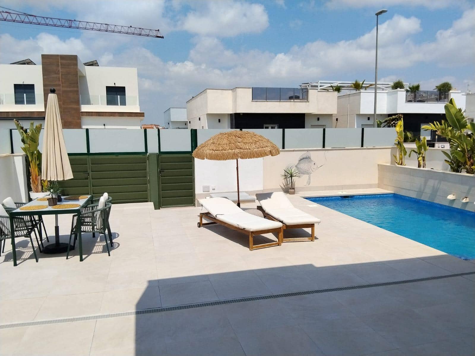 3 sypialnia Willa na sprzedaż w Daya Nueva z basenem - 445 000 € (Ref: 10173838)
