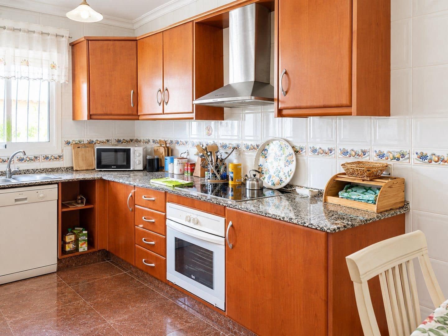 2 bedroom Bungalow for sale in Orihuela Costa with pool garage - € 198,000 (Ref: 10177365)